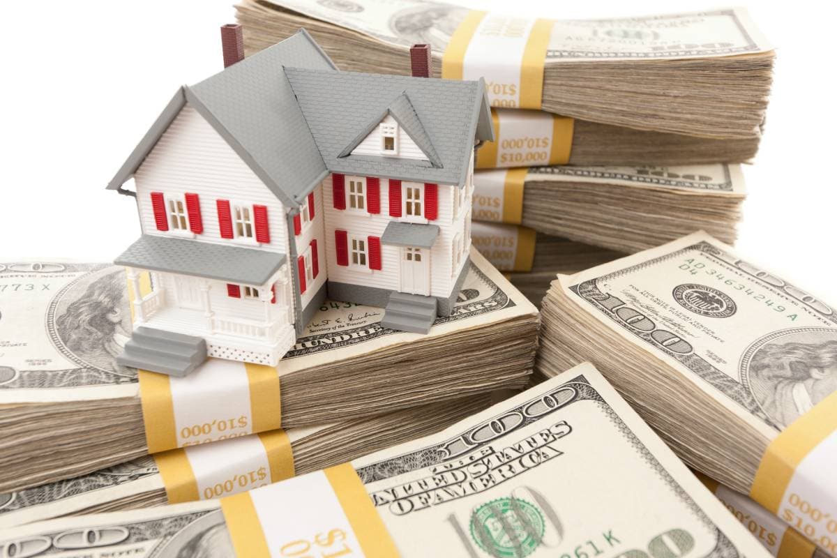 Invest in Dubai from America